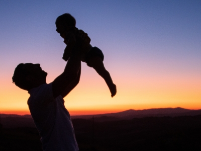 Otcovská dovolenka ako nový inštitút Zákonníka práce?